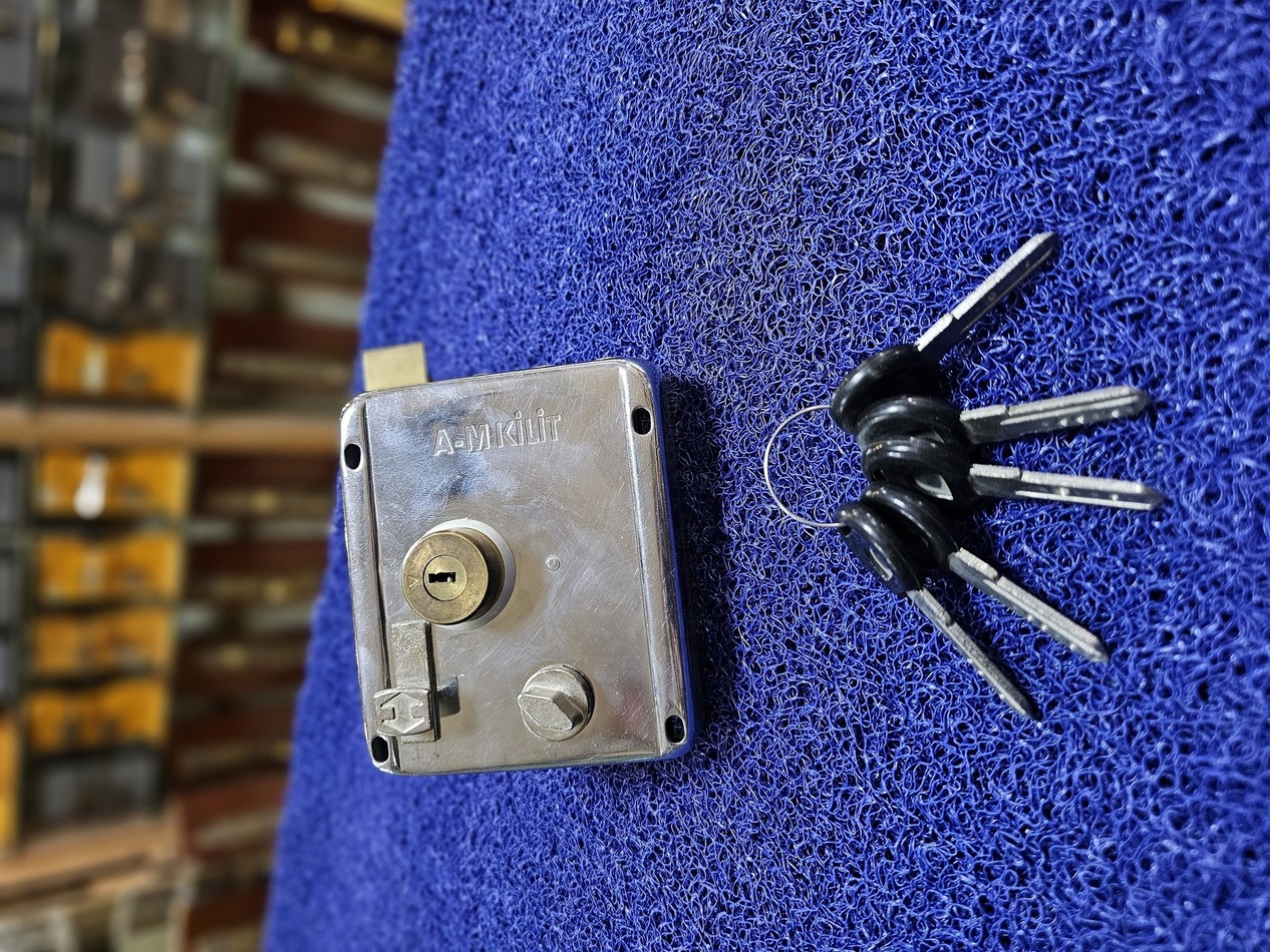 GATE LOCK AMKILIT LT883