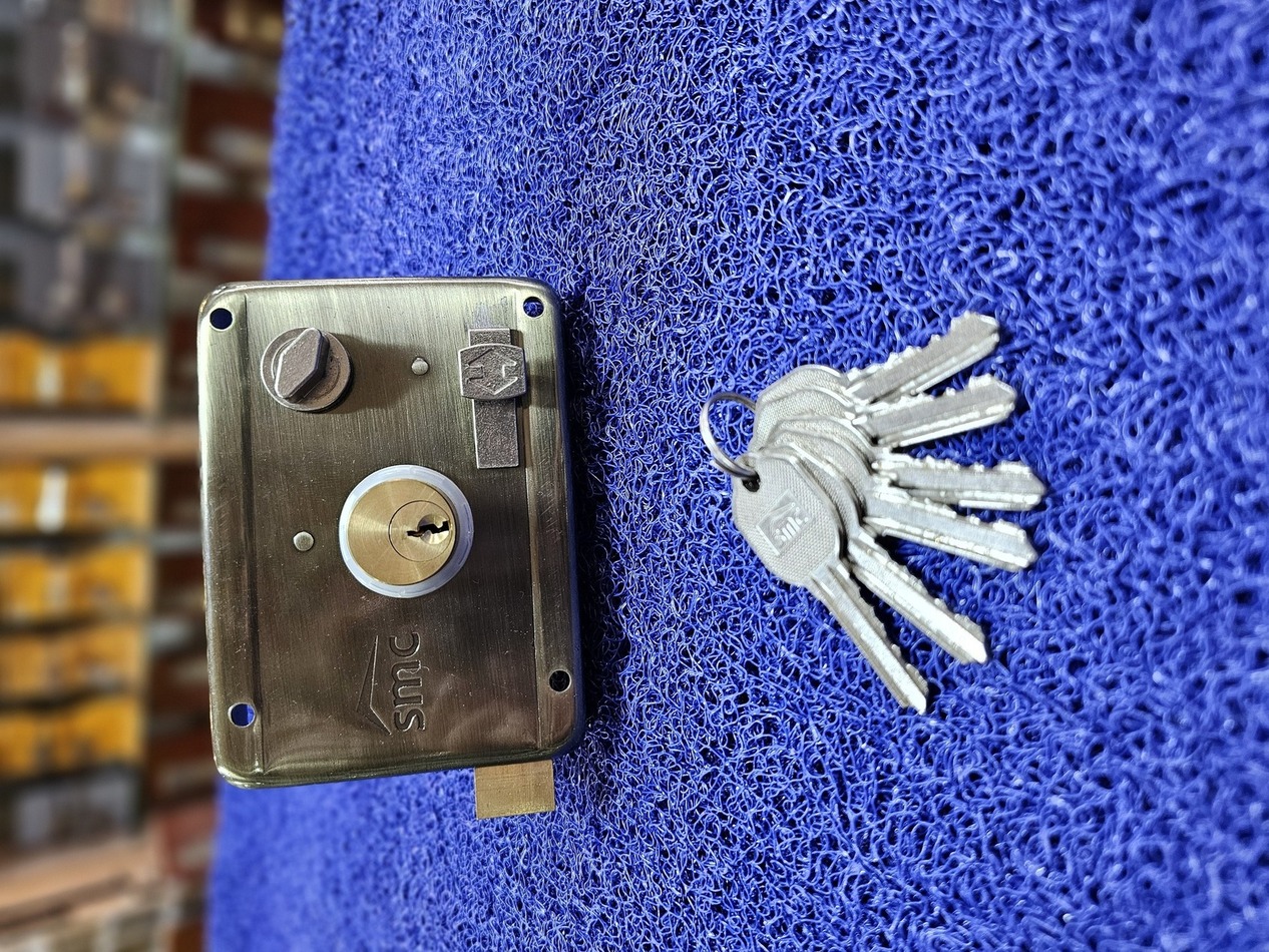 GATE LOCK AMKILIT 311