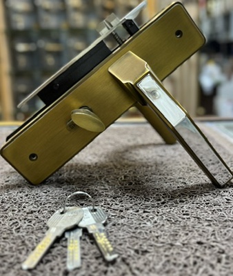 HANDLE DOOR LOCK 204 MCF/CP