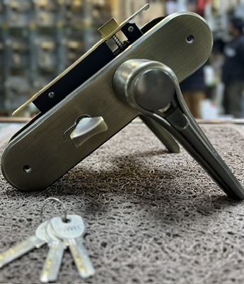 HANDLE DOOR LOCK 840 MAB/MTB