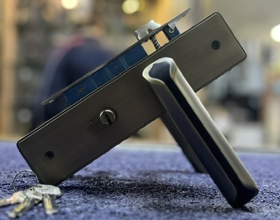 HANDLE DOOR LOCK 376 MAB/BK