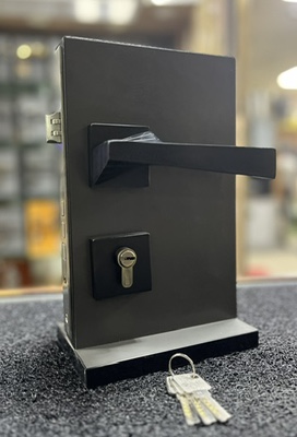 HANDLE DOOR LOCK Z001 BLACK